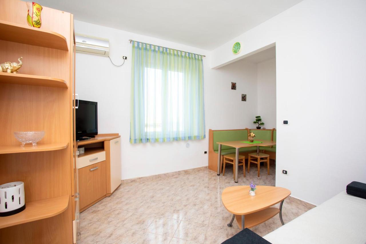 Lidija * Koromacno