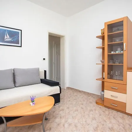 Apartman Lidija Koromacno Exterior photo