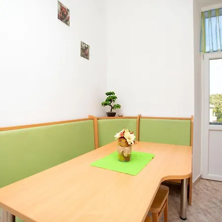 Apartman Lidija Koromacno Exterior photo
